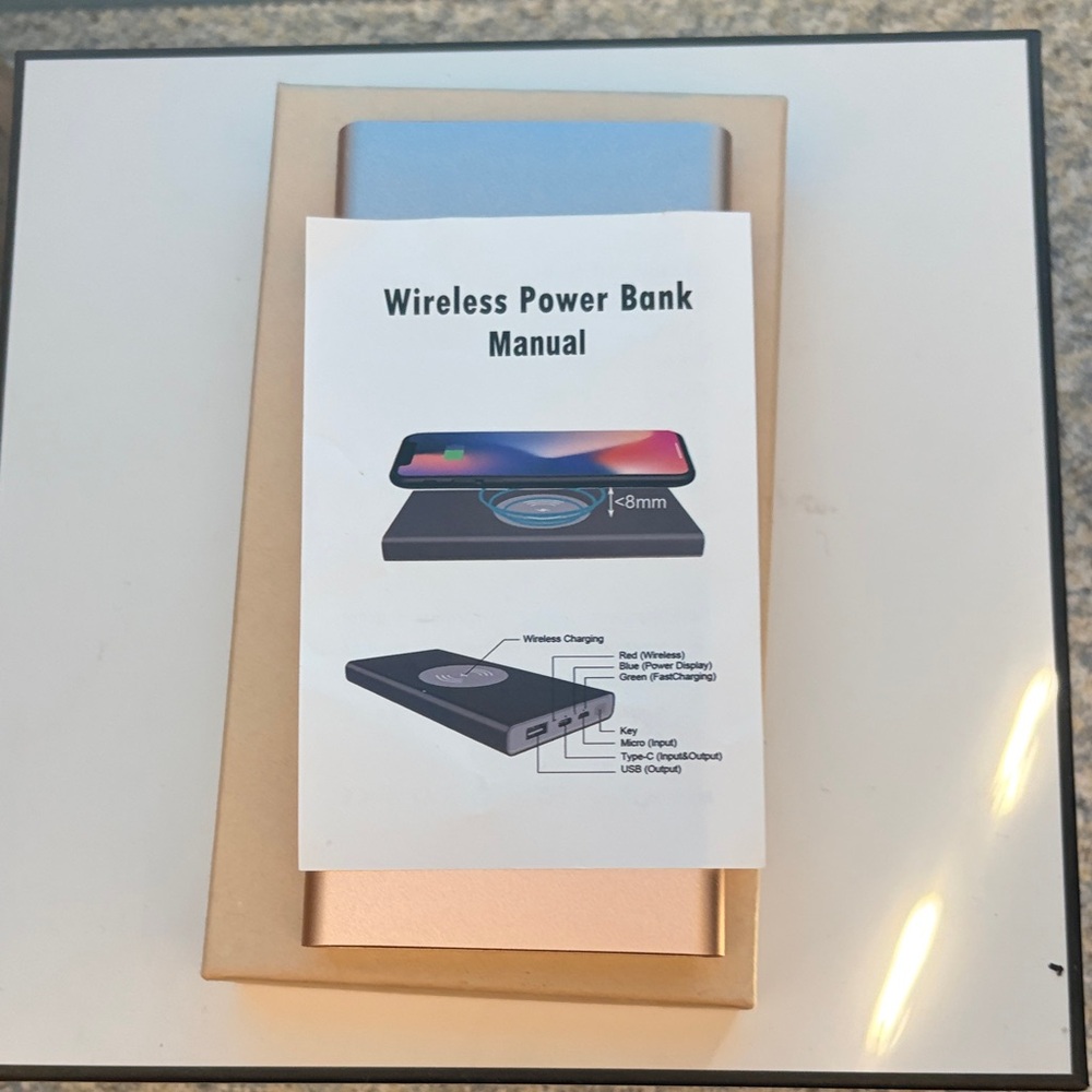 Wireless Power Bank - Silver